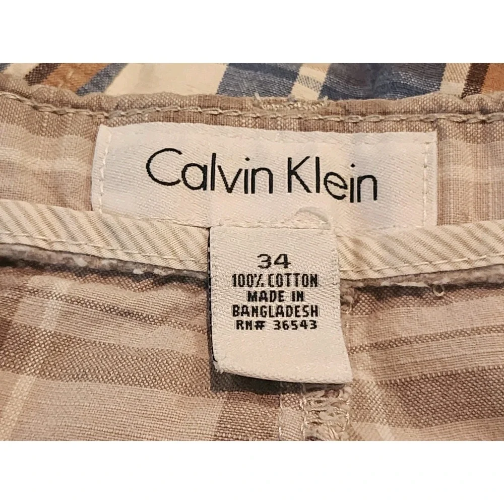 Calvin Klein Men's  Beige/Tan‎ Shorts, Size 34, Inseam 10